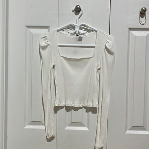 H&M / Small / White / Long Sleeve